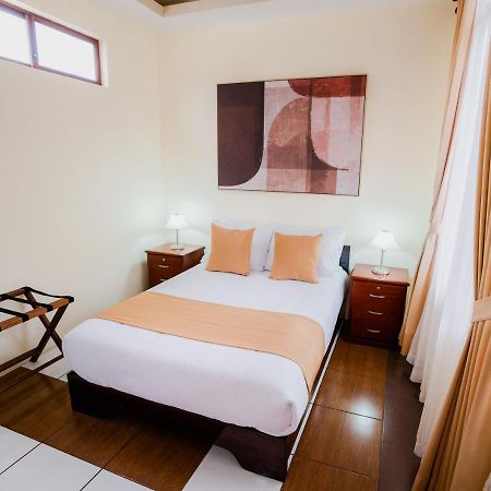 פורטו איורה Hotel Palace Galapagos מראה חיצוני תמונה