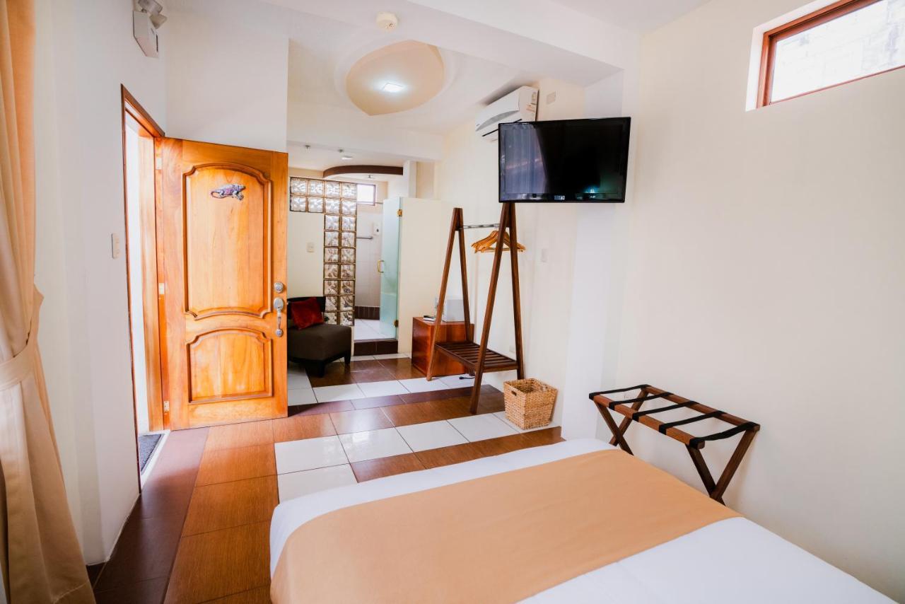 פורטו איורה Hotel Palace Galapagos מראה חיצוני תמונה