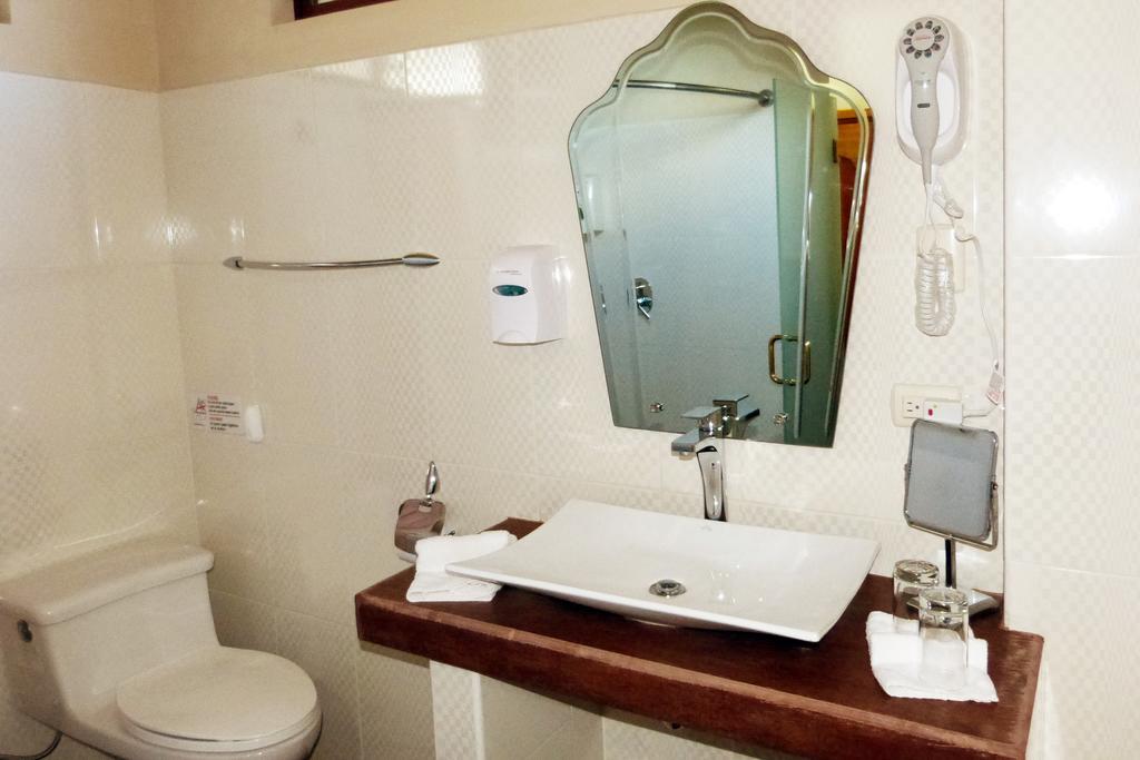 פורטו איורה Hotel Palace Galapagos חדר תמונה